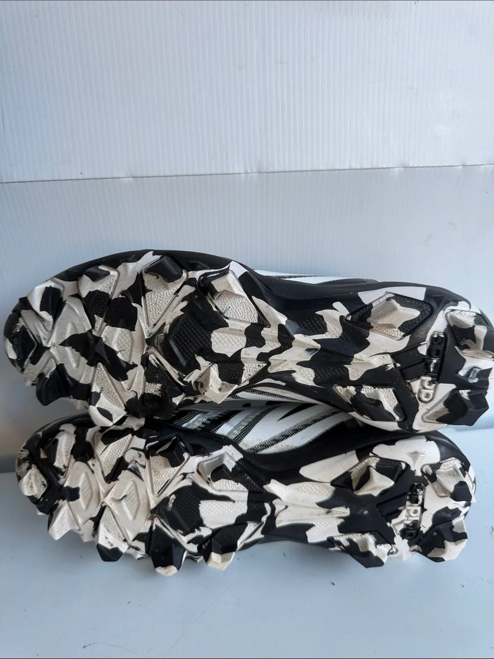 Adidas Freak Spark MD 23 Football Cleats Size 8.5 Black and White